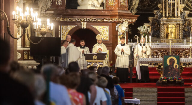 Policzą, ilu katolików chodzi do kościoła. Jakie wyniki były ostatnio w diecezji świdnickiej?