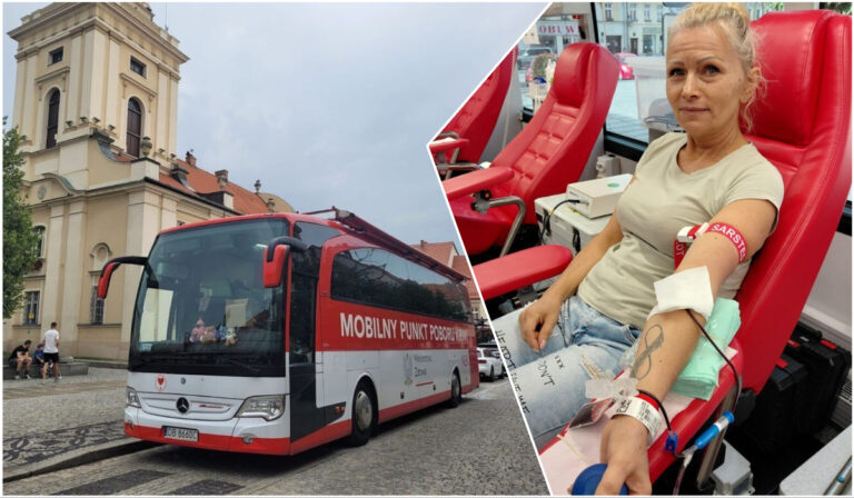 Oddali krew przed ratuszem. Jutro kolejna akcja RCKiK [FOTO]