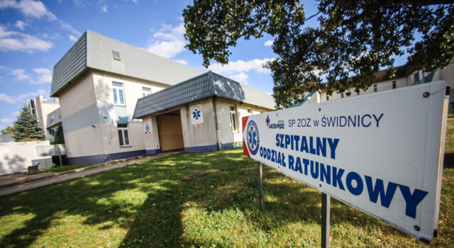 Pijany przyjmował pacjentów na SOR-ze w Świdnicy. Prokuratura umorzyła śledztwo