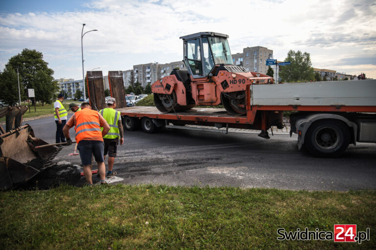 Ruszył remont na Osiedlu Zawiszów. Uwaga na zmiany w organizacji ruchu [FOTO]