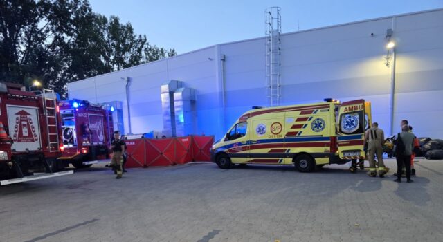 Dlaczego pierwsza karetka odjechała mimo informacji o poszkodowanej? „Okoliczności wymagają wyjaśnienia”