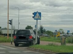 Kolizja trzech aut na Przemysłowej. Wymuszenie pierwszeństwa przy wjeździe na główną trasę