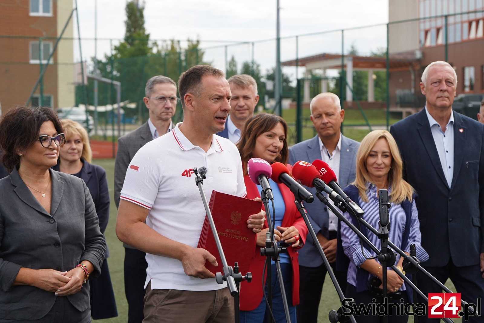17 mln zł na remonty dolnośląskich Orlików. W Żarowie wręczono decyzje o dofinansowaniu [FOTO]