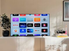 Ściana TV bez chaosu – jak dobrać szafkę RTV i uporządkować salon po remoncie?