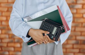 Księgowość dla spółek – jak wygląda i komu warto powierzyć jej prowadzenie?
