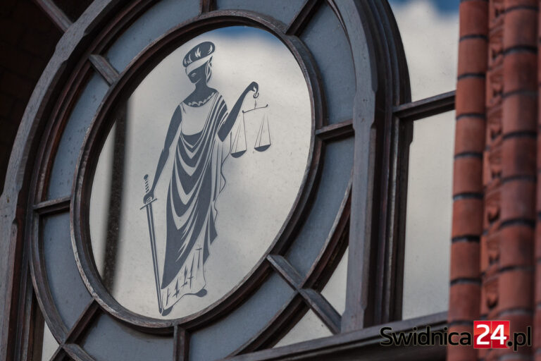 Śmierć na obozie harcerskim. Przed sądem stanęli opiekunowie 15-latka z Witoszowa Dolnego