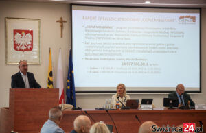 Świdniczanie nie chcieli blisko 12 milionów złotych? Kto i jak tłumaczył fiasko „Ciepłego mieszkania”