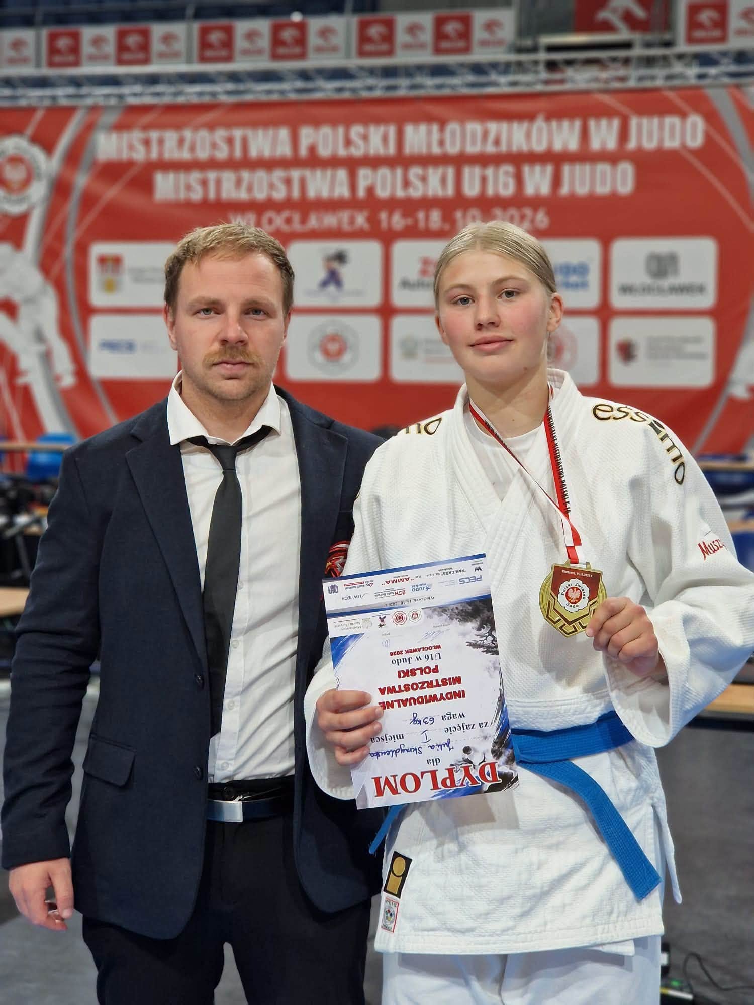 Julia ze Świebodzic sięgnęła po złoto mistrzostw Polski! [FOTO]