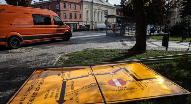 Rusza kolejny etap przebudowy Alei Niepodległości. Będą utrudnienia dla kierowców i pasażerów komunikacji miejskiej