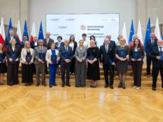 Nauczycielka ze świdnickiej szkoły muzycznej z tytułem Profesora Oświaty