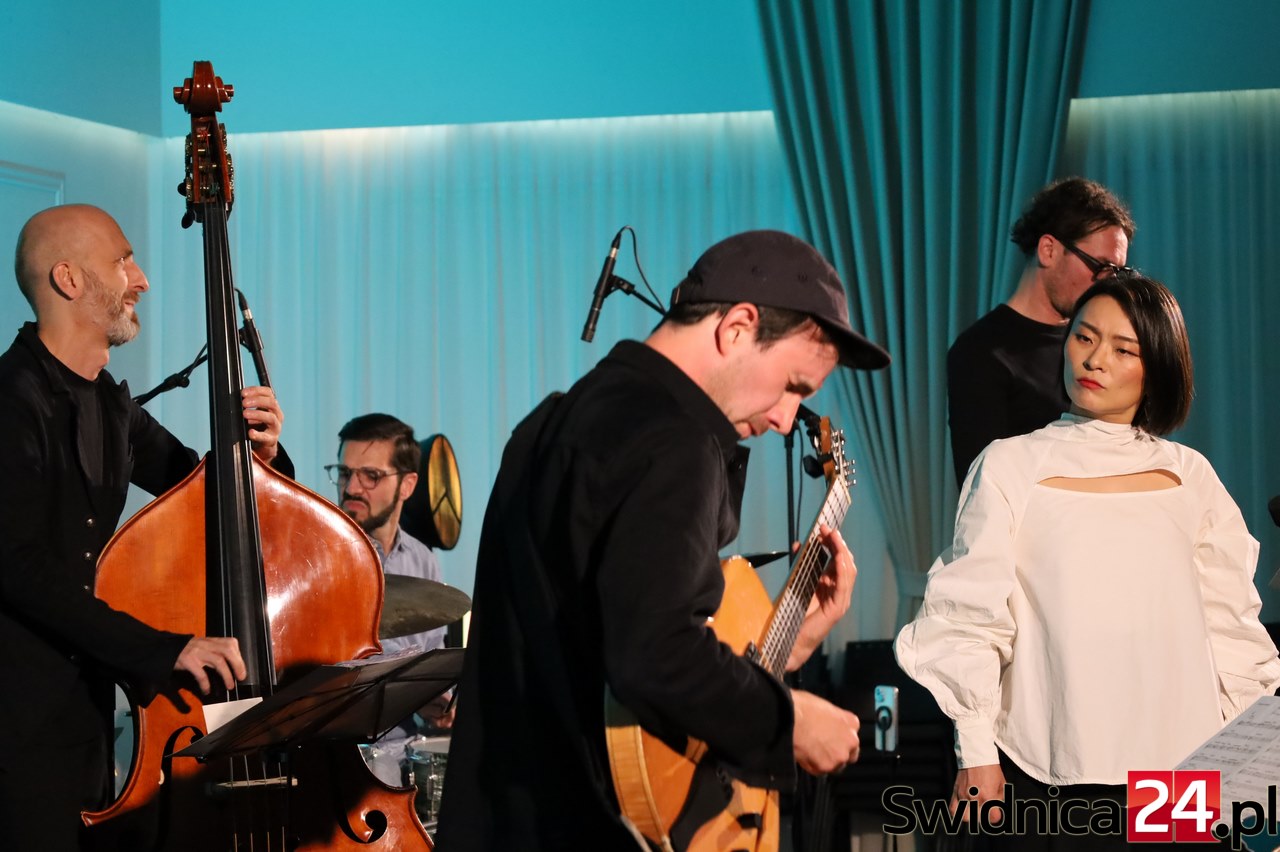 Szymon Mika i AGMA w Świdnicy. Jazz, który wciągał coraz głębiej [FOTO]