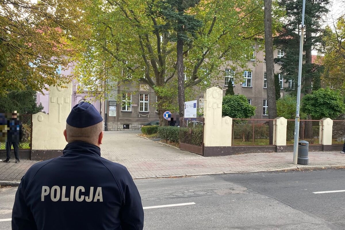 Miał przygotowywać się do zabójstwa dwóch osób. Sprawą 16-latka zajął się sąd rodzinny