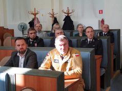 Nowy wóz ratowniczo-gaśniczy trafi do OSP Burkatów. Do zakupu dokłada się samorząd województwa