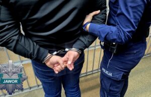 Wyszedł z komendy, okradł kolejny sklep. Mieszkaniec powiatu świdnickiego z 21 zarzutami